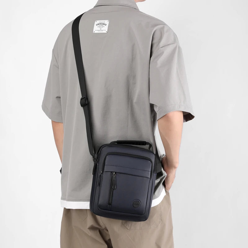 Men's Multi-Compartment Shoulder Bag