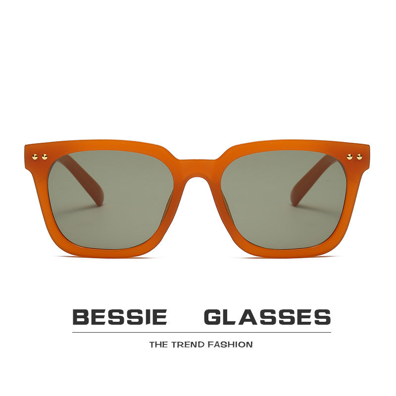 Small Frame Square Sunglasses — Women's Fashion UV Protection